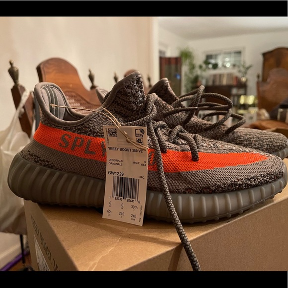 YEEZY BOOST 350 V2 - Picture 6 of 7